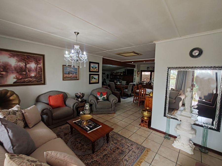 3 Bedroom Property for Sale in Bothasrus Eastern Cape